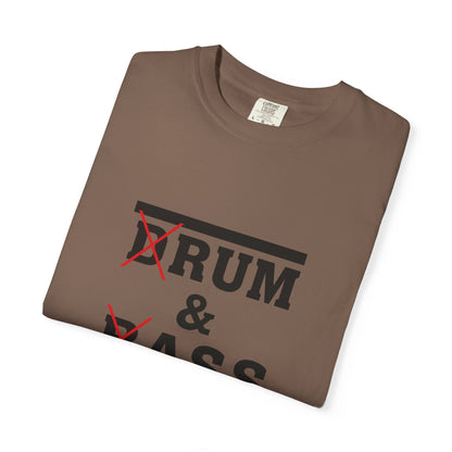 Comfort Colors, (D)rum & (B)ass Unisex T-Shirt - Vibrant Music Tee for Festival Lovers, Streetwear Style, Gift for Musicians, Casual Wear
